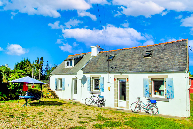 House for sale in SaintJeanduDoigt Finistère Ideal holiday home