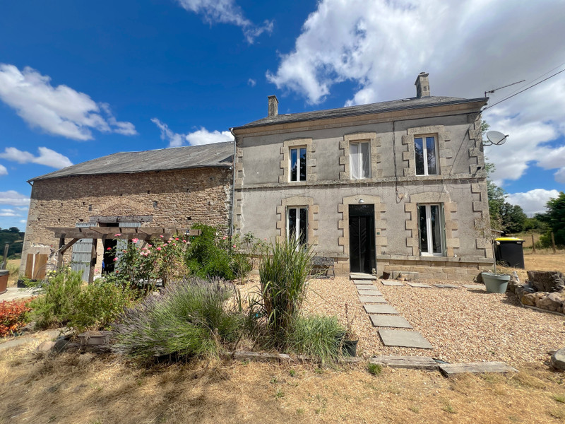 French property for sale in Champsanglard, Creuse - €190,000 - photo 0