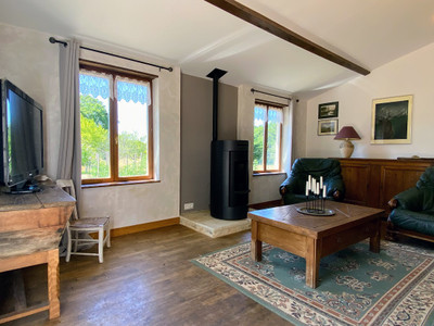 French property for sale in Cellefrouin, Charente - €194,400 - photo 4