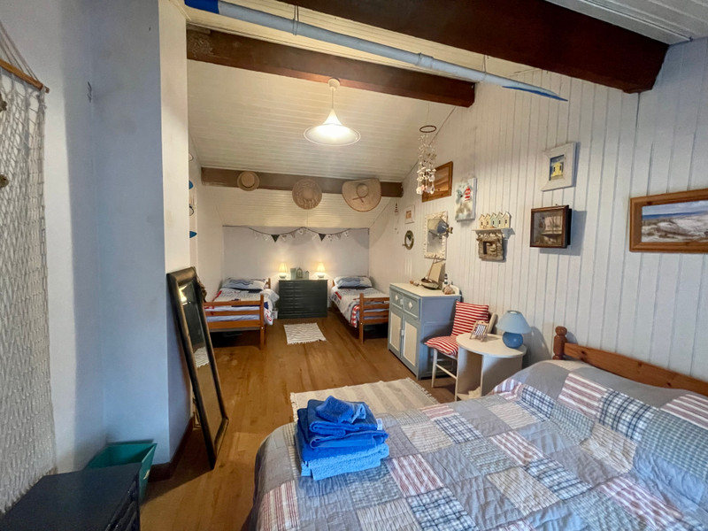 French property for sale in Romazières, Charente-Maritime - €141,700 - photo 9