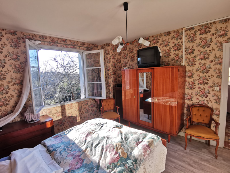 French property for sale in Rouffignac-Saint-Cernin-de-Reilhac, Dordogne - €130,800 - photo 5