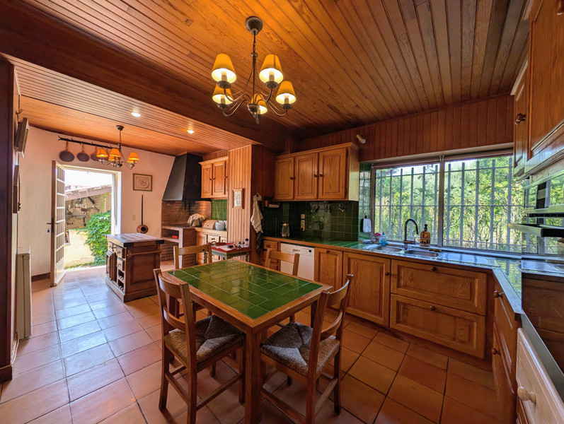 French property for sale in Burlats, Tarn - €585,000 - photo 5