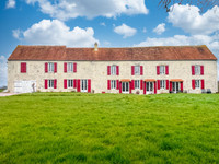 Maison à vendre à Bazoches-au-Houlme, Orne - 577.700 € - photo 1