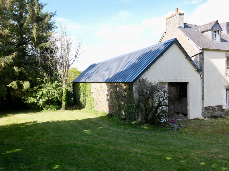 French property for sale in Carhaix-Plouguer, Finistère - €235,400 - photo 4