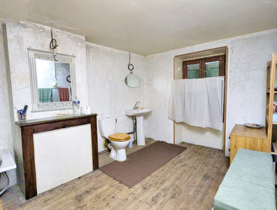 French property for sale in Arnac-la-Poste, Haute-Vienne - €44,500 - photo 6