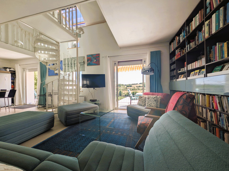French property for sale in Saint-Georges-de-Noisné, Deux-Sèvres - €344,500 - photo 4