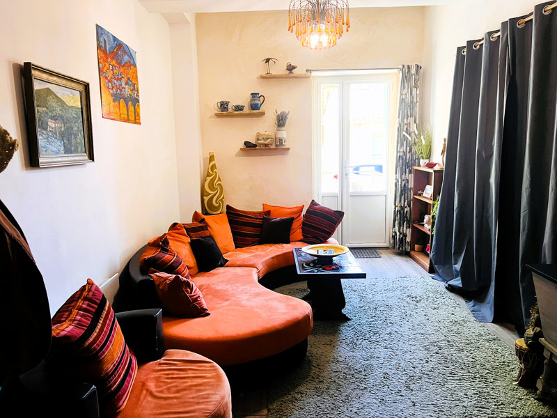 French property for sale in Roquebrun, Hérault - €159,000 - photo 3