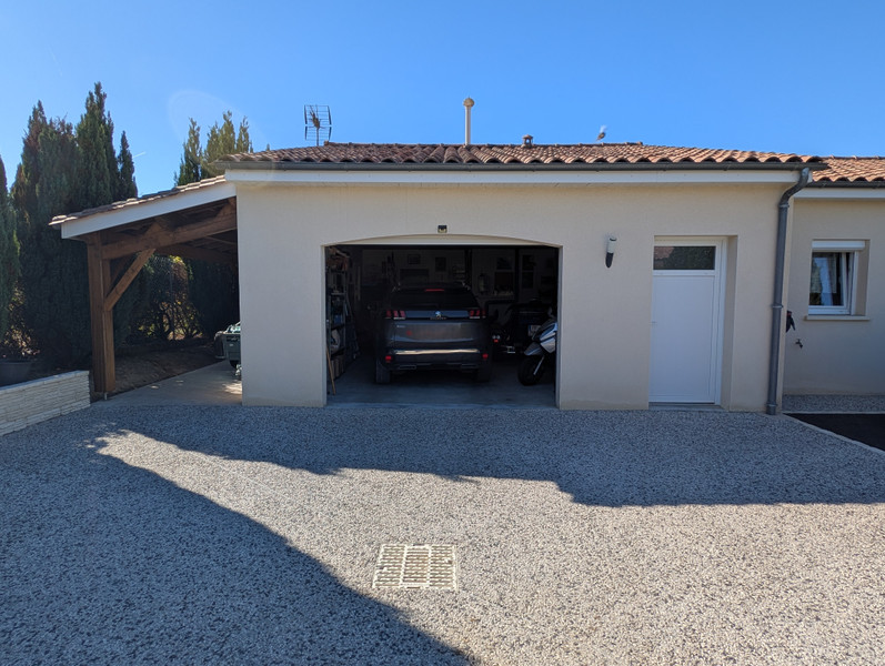 French property for sale in Saint-Maigrin, Charente-Maritime - €424,000 - photo 8