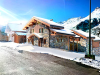 Chalet à vendre à LES MENUIRES, Savoie - 1.300.000 € - photo 1