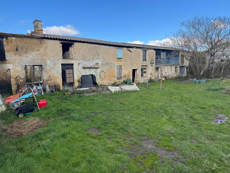 French property for sale in Puybarban, Gironde - €165,000 - photo 1