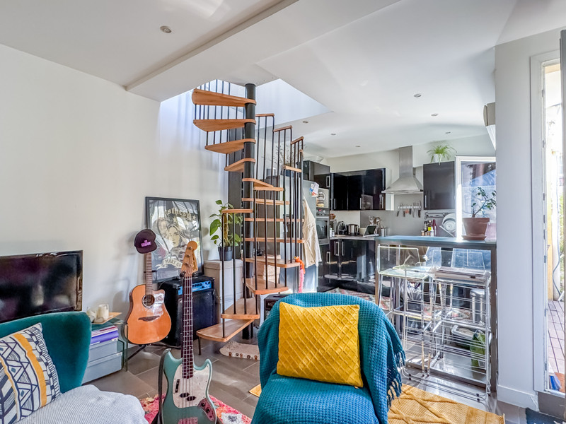 French property for sale in Asnières-sur-Seine, Hauts-de-Seine - €345,000 - photo 3
