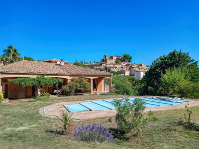 French property for sale in Montouliers, Hérault - €532,000 - photo 2