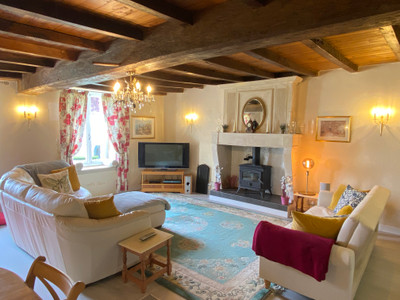 French property for sale in Mirambeau, Charente-Maritime - €278,200 - photo 6