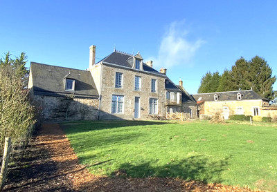 Maison à vendre à Lignières-Orgères, Mayenne, Pays de la Loire, avec Leggett Immobilier
