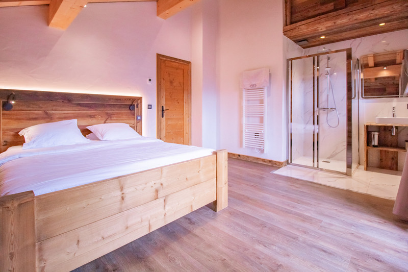 Ski property for sale in Champagny-en-Vanoise - €2,650,000 - photo 6