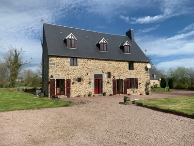 house for sale in Orne