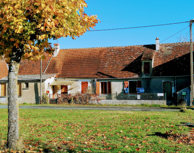 Maison à vendre à Rosnay, Indre, Centre, avec Leggett Immobilier
