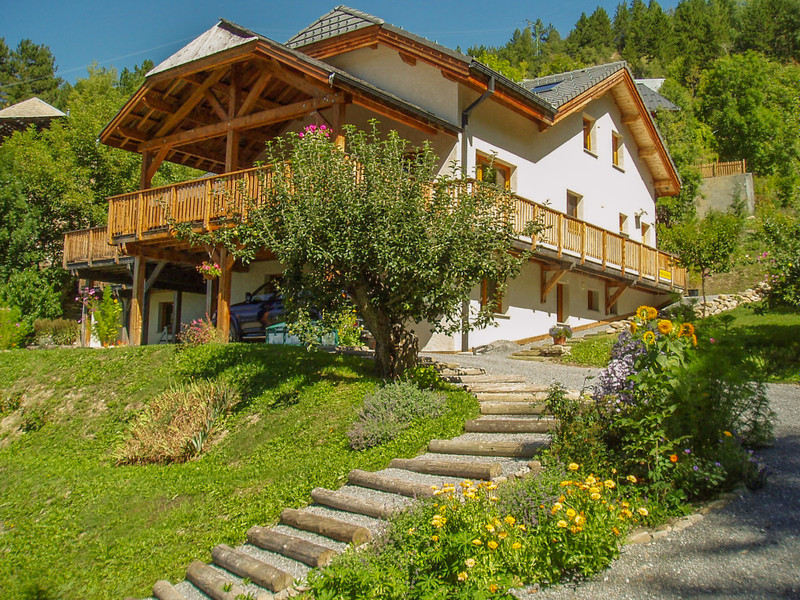 Maison à vendre à Risoul, Hautes-Alpes - 1 200 000 € - photo 1 Maison à vendre à Risoul, Hautes-Alpes - 1 200 000 € - photo 1