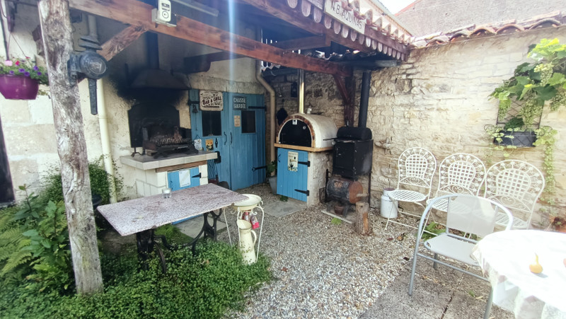 French property for sale in Saint-Ciers-sur-Bonnieure, Charente - photo 3