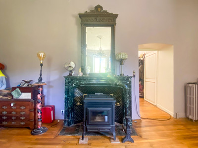 French property for sale in Uzerche, Corrèze - €649,990 - photo 4