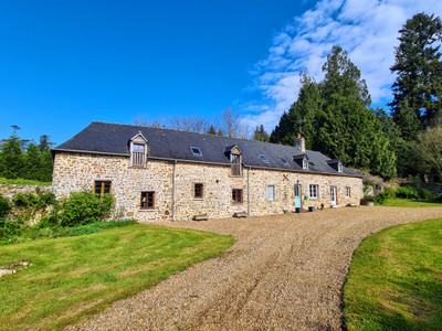 house for sale in Mayenne