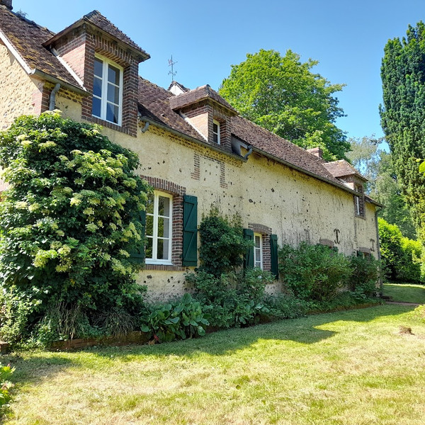French property for sale in Longny les Villages, Orne - &#8364;315,000 - photo 2