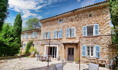 French property for sale in Lorgues, Var - €890,000 - photo 3