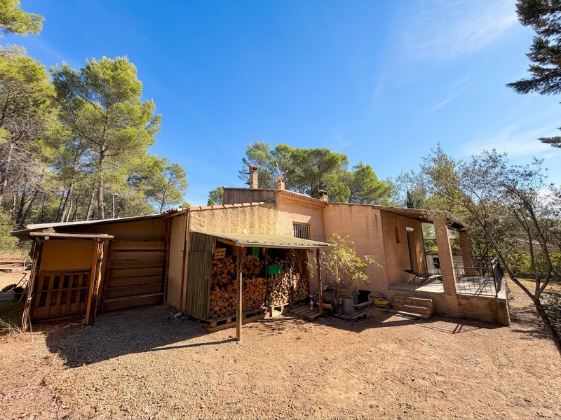 French property for sale in Sillans-la-Cascade, Var - €296,800 - photo 3