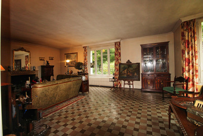 French property for sale in Montargis, Loiret - €372,000 - photo 7