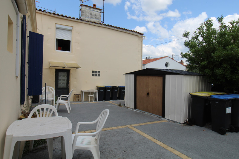 French property for sale in La Rochelle, Charente-Maritime - €867,350 - photo 2