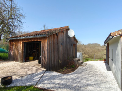 French property for sale in Mainzac, Charente - €240,750 - photo 3