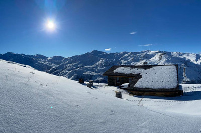 Ski property for sale in  - €1,390,000 - photo 1