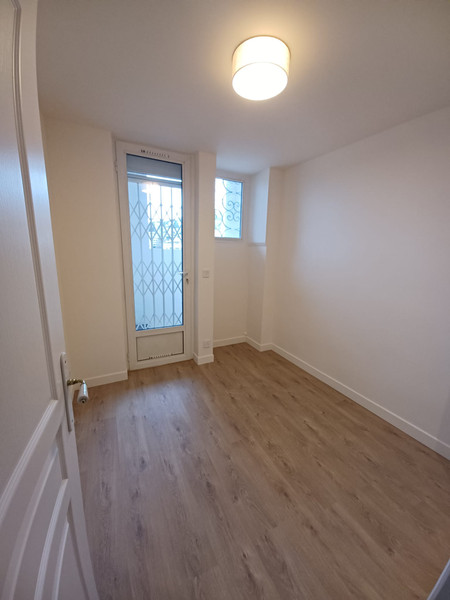 French property for sale in Cannes, Alpes-Maritimes - €489,000 - photo 8