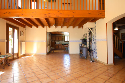French property for sale in Salles-d'Aude, Aude - €390,000 - photo 4