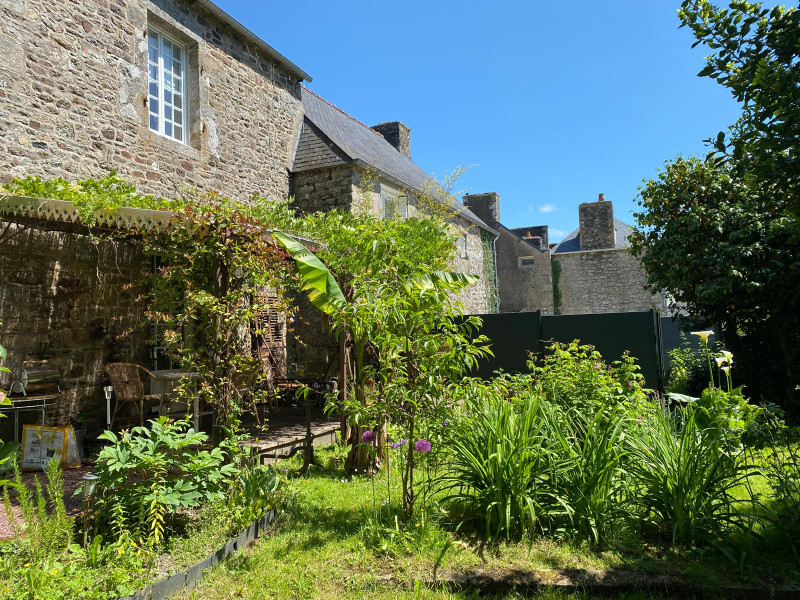 French property for sale in Glomel, Côtes-d'Armor - €199,999 - photo 9