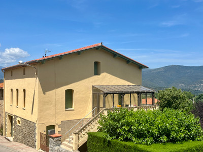 Maison à vendre à Joch, Pyrénées-Orientales, Languedoc-Roussillon, avec Leggett Immobilier