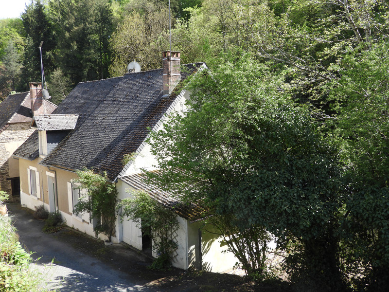 Maison à vendre à Ségur-le-Château, Corrèze - 172 000 € - photo 1