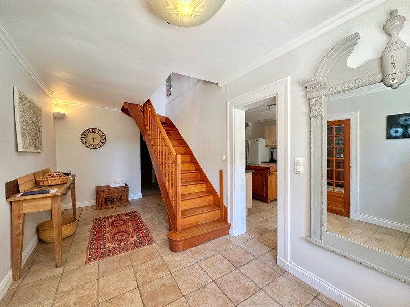 French property for sale in Aubeterre-sur-Dronne, Charente - €395,000 - photo 3