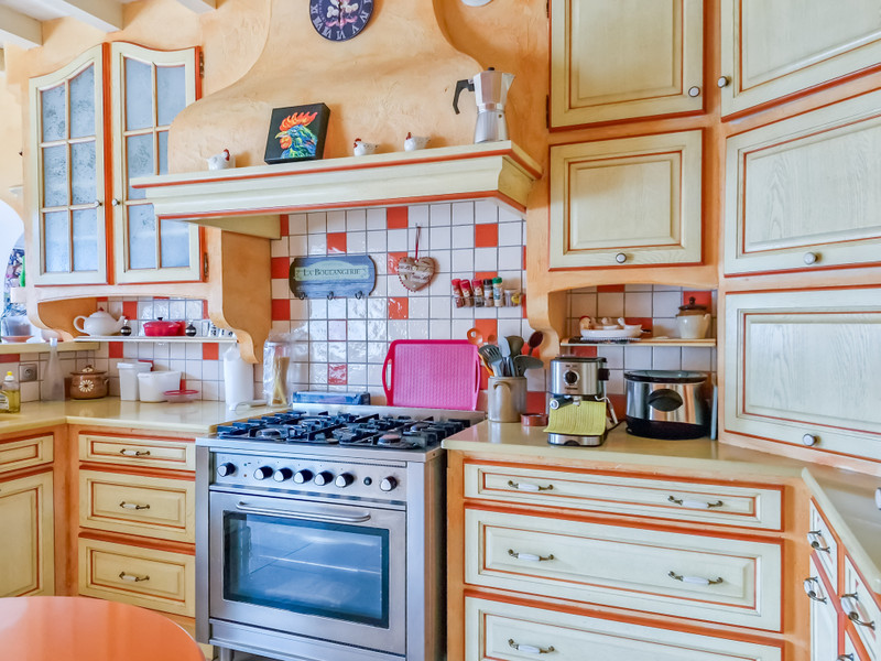 French property for sale in La Frette, Saône-et-Loire - €299,000 - photo 7