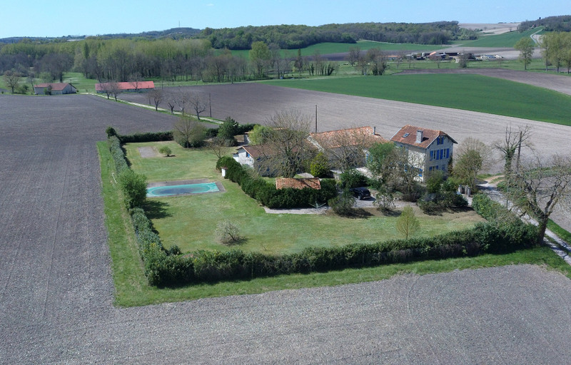 French property for sale in Verteillac, Dordogne - €278,250 - photo 10
