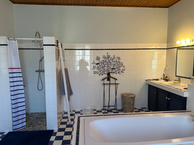 French property for sale in Castelmoron-sur-Lot, Lot-et-Garonne - €525,000 - photo 4