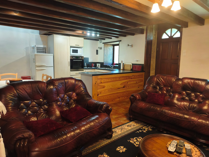 French property for sale in Blanzay, Vienne - €345,000 - photo 5