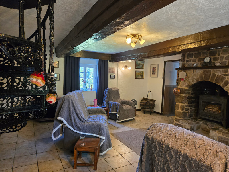 French property for sale in Lonlay-l'Abbaye, Orne - €190,000 - photo 4