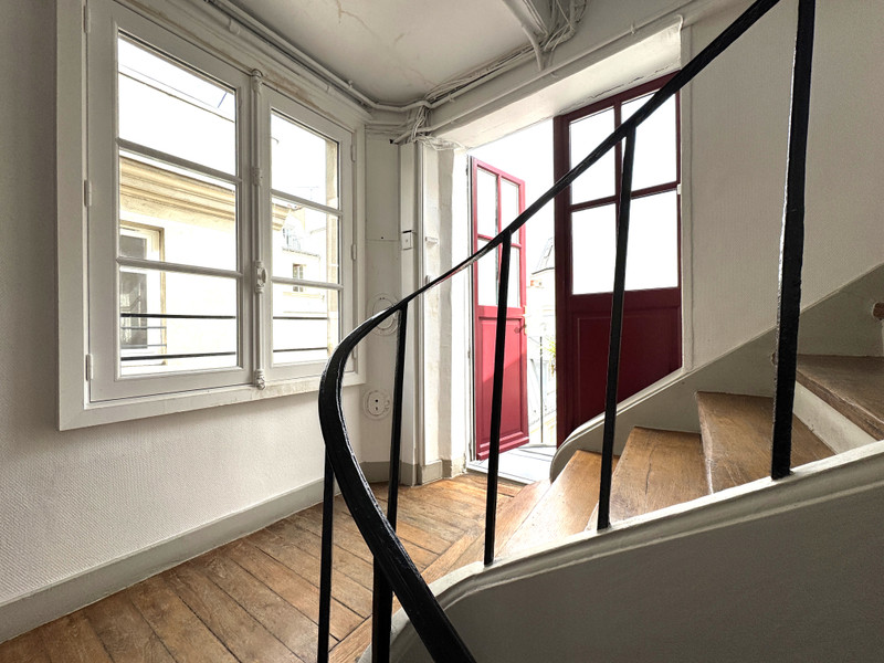 French property for sale in Paris 4e Arrondissement, Paris - €381,000 - photo 7