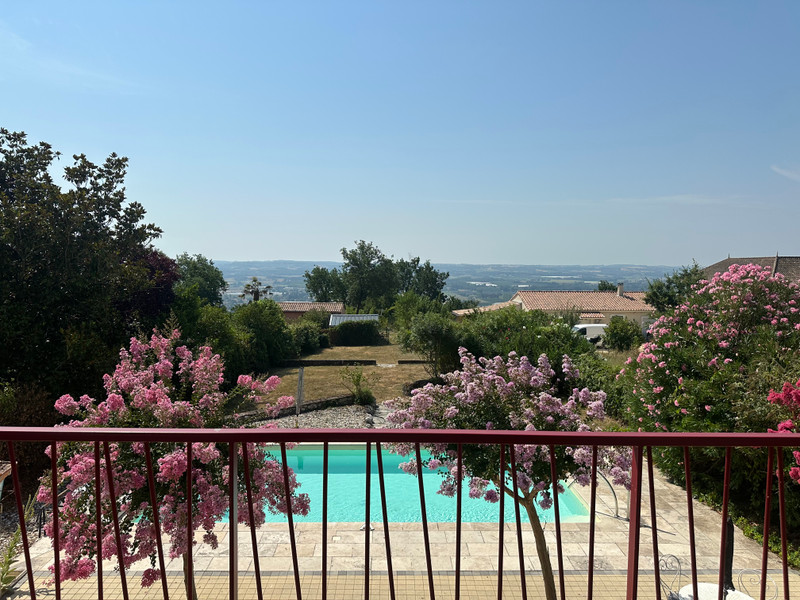 French property for sale in Laparade, Lot-et-Garonne - €366,000 - photo 2