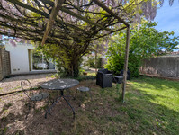 Propriété à vendre à Gond-Pontouvre, Charente - 263 000 € - photo n°5