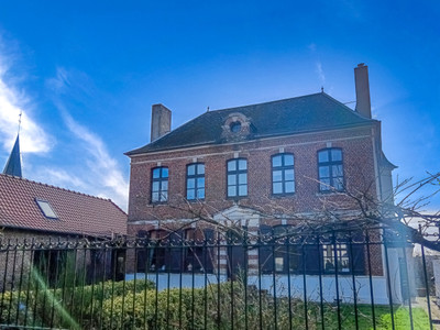 Maison à vendre à Contes, Pas-de-Calais, Nord-Pas-de-Calais, avec Leggett Immobilier