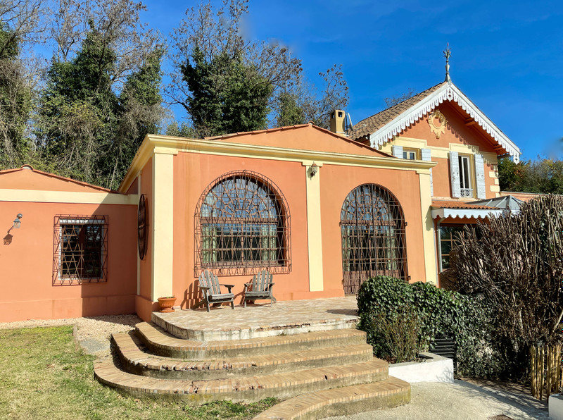 French property for sale in Manosque, Alpes-de-Haute-Provence - €663,000 - photo 3