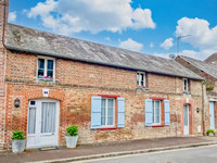 Maison à vendre à Vimoutiers, Orne - 125.000 € - photo 1