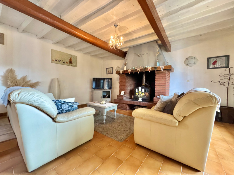 French property for sale in Beaumont-de-Lomagne, Tarn-et-Garonne - €175,000 - photo 12